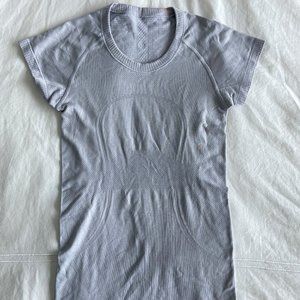 Lululemon Women's Short Sleeve Shirt Grey